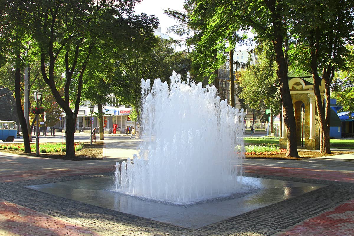 Будівництво фонтану