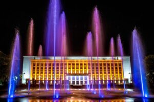 Сухой пешеходный фонтан в Ужгороде